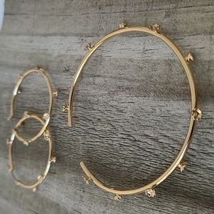 Banana Republic Delicate Flower Bracelet and hoop earrings gold